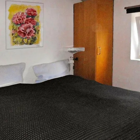 Holiday home 6 Person In Bl Vand